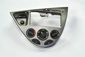 FOCUS ÇIKMA YEDEK PARÇA FORD CIKMA YEDEK FOCUS 1 TEYİP CERÇEVESİ